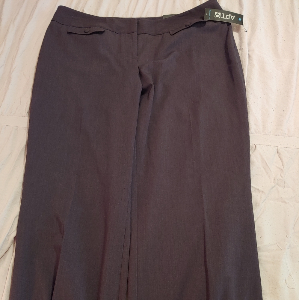 Apt. 9 grey dress pants (petite)
